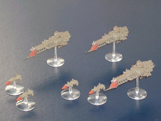 [Formación de cruceros con escuadrón de escoltas clase Cobra]